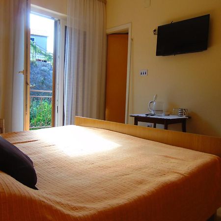 Guest House Jelsa Jelsa  Pokoj fotografie