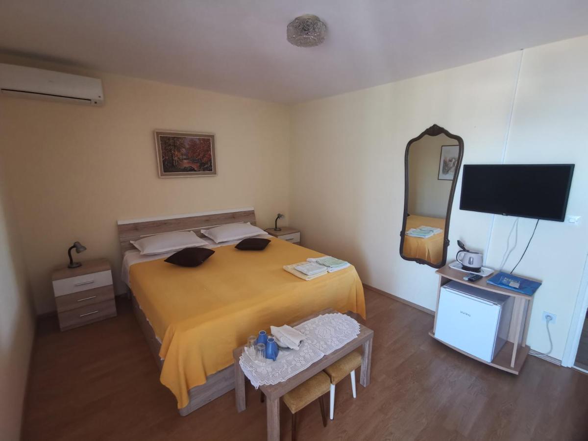 Guest House Jelsa Jelsa  Exteriér fotografie
