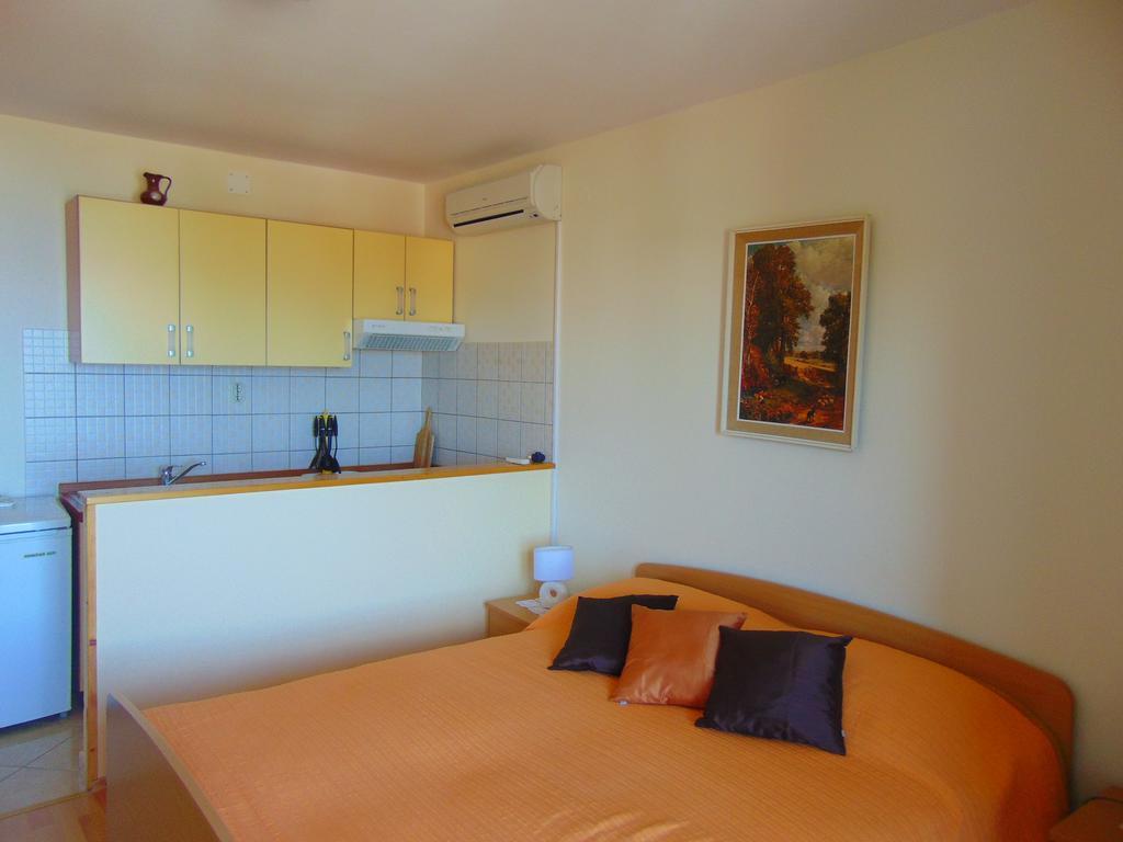 Guest House Jelsa Exteriér fotografie